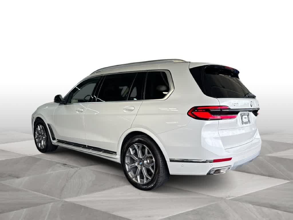 Used 2026 BMW X7 xDrive40i AWD/4WD image 6