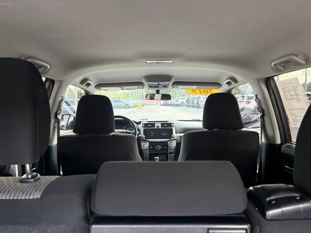 Used 2019 Toyota 4Runner SR5 AWD/4WD image 28