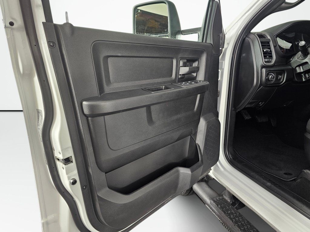 New 2026 RAM 3500 Tradesman AWD/4WD image 21