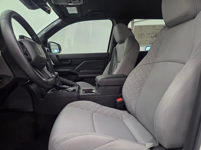 Used 2025 Toyota Camry SE w/ Convenience Package FWD image 63