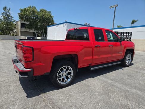 Used 2016 Chevrolet Silverado 1500 Custom w/ Custom Convenience Package RWD image 3