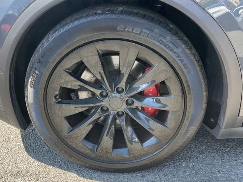 Used 2018 Tesla Model X P100D image 8