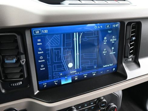 Certified 2022 Ford Bronco Wildtrak AWD/4WD image 15