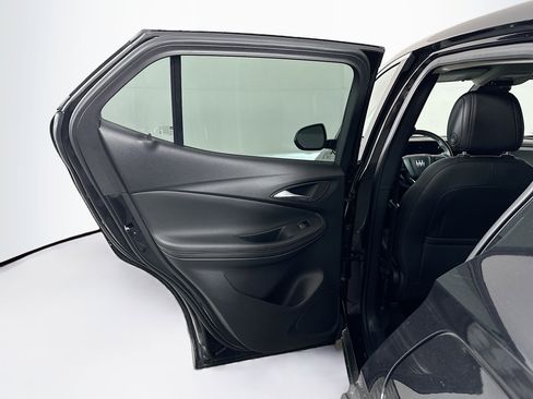 Used 2025 Buick Encore GX Preferred AWD/4WD image 25