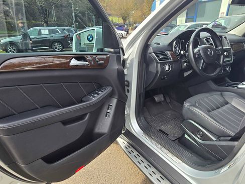 Used 2015 Mercedes-Benz GL 450 4MATIC image 20