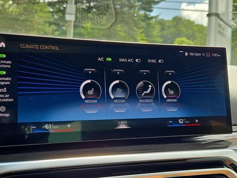 Used 2024 BMW 430i xDrive Coupe w/ Premium Package AWD/4WD image 16