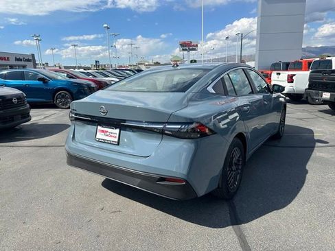 New 2026 Nissan Sentra SV FWD image 10