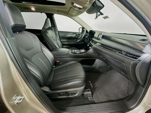 Used 2024 INFINITI QX60 Luxe w/ Performance Audio Package image 37