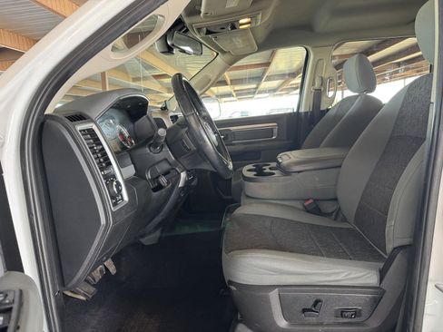 Used 2019 RAM 1500 Lone Star image 23