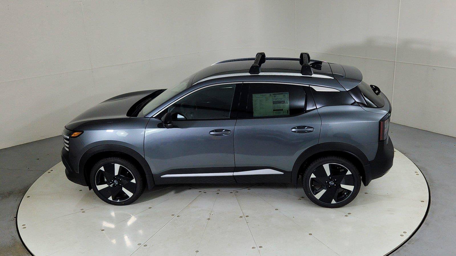 Certified 2026 Nissan Kicks SR w/ Illumination Package AWD/4WD image 39