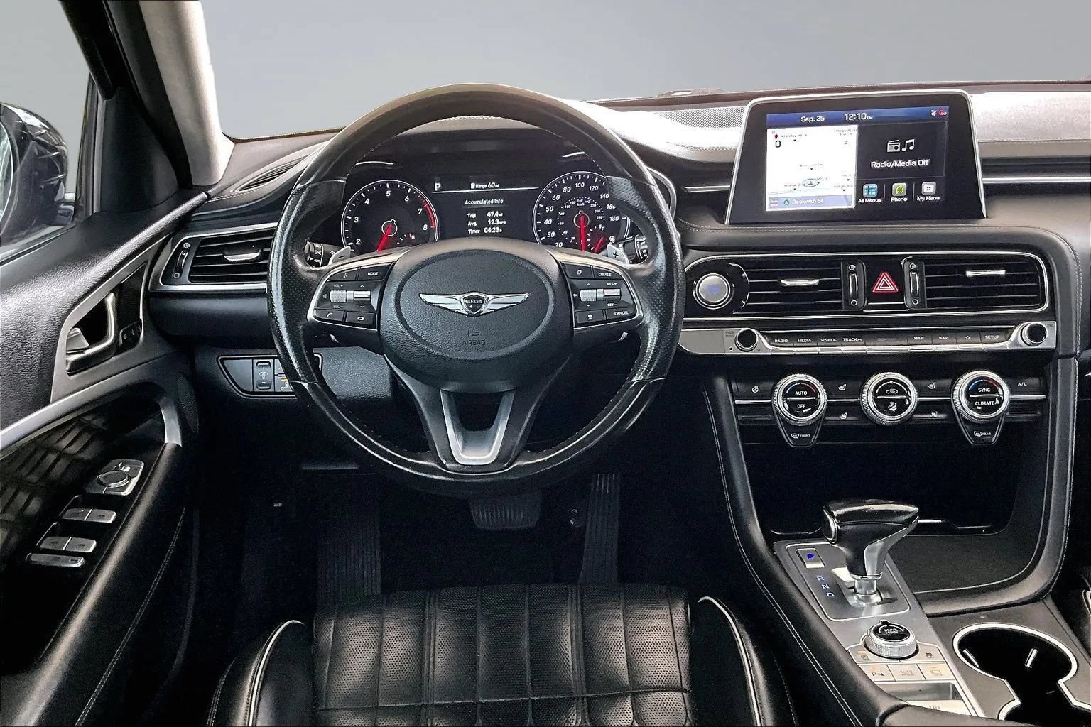 Used 2021 Genesis G70 2.0T w/ Prestige Package AWD/4WD image 8