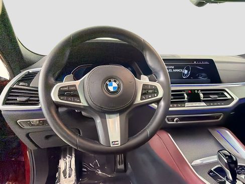 Used 2022 BMW X6 xDrive40i w/ M Sport Package AWD/4WD image 11