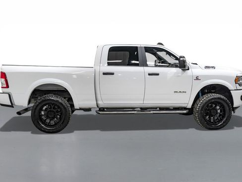 Used 2024 RAM 2500 Big Horn w/ Off Road Package image 6