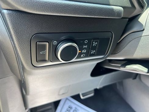 Certified 2024 Ford Escape ST-Line w/ Tech Pack #1 AWD/4WD image 8