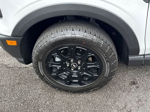 New 2025 Ford Bronco Sport Badlands image 11