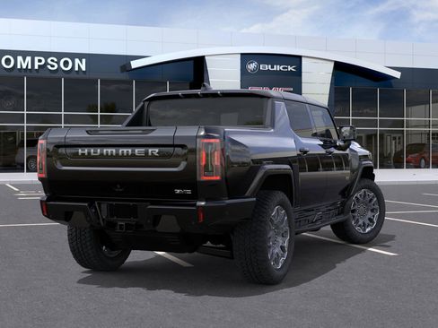 New 2025 GMC Hummer EV 3X AWD/4WD image 40