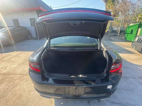 Used 2022 Dodge Charger SXT RWD image 11