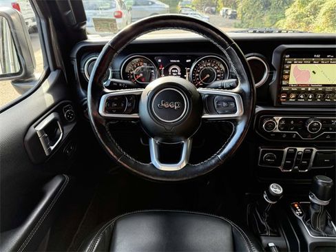 Used 2022 Jeep Gladiator Overland w/ Popular Equipment Package image 12