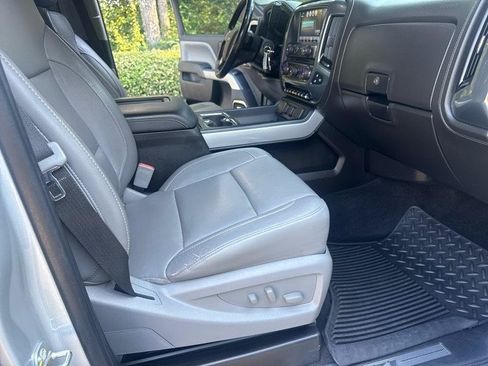 Used 2018 Chevrolet Silverado 2500 LTZ w/ Duramax Plus Package AWD/4WD image 38