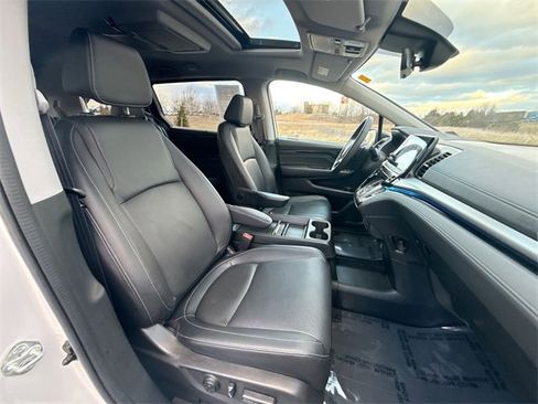 Certified 2023 Honda Odyssey Touring image 24