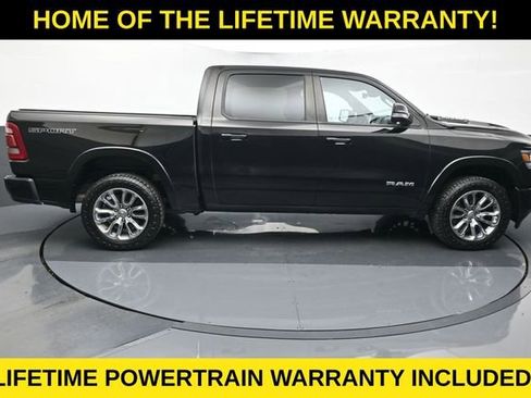Used 2022 RAM 1500 Laramie w/ Sport Appearance Package image 7