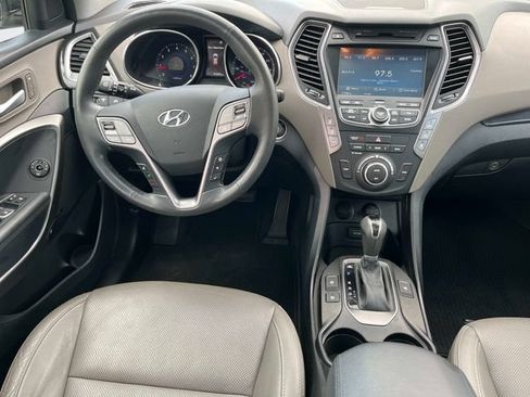Used 2016 Hyundai Santa Fe Limited w/ Option Group 04 FWD image 15