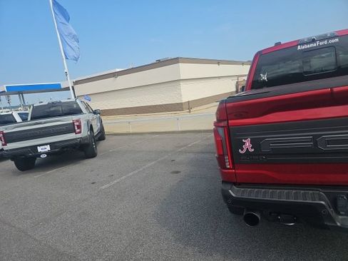 Used 2024 Ford F150 Raptor AWD/4WD image 6