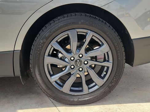 Used 2024 Chevrolet Equinox RS FWD image 31