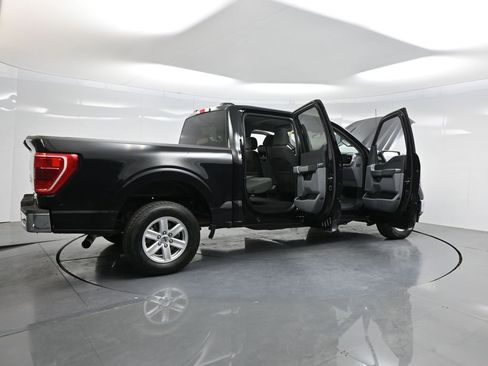 Used 2023 Ford F150 XLT image 5