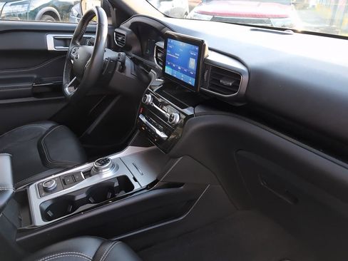 Used 2022 Ford Explorer ST image 51
