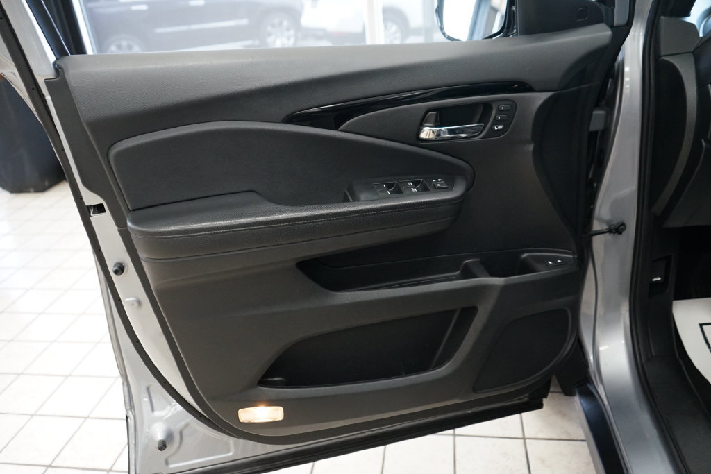Used 2020 Honda Passport Elite image 24