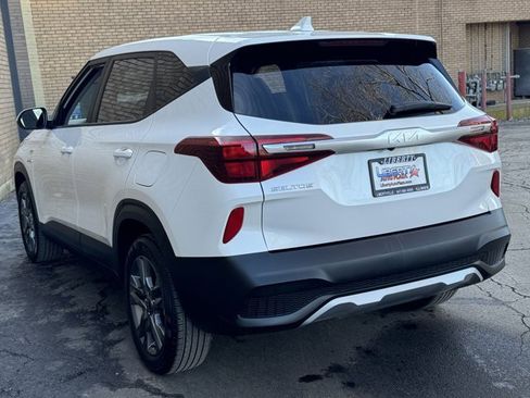Used 2023 Kia Seltos LX image 18
