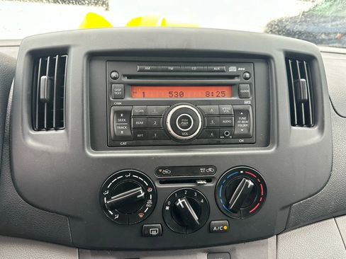 Used 2016 Nissan NV200 S w/ Cruise Control Package image 22