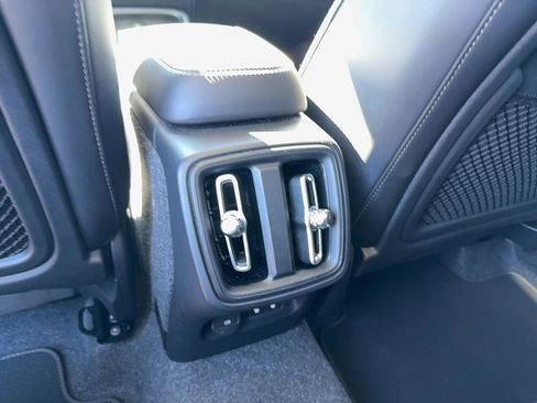 Certified 2025 Volvo XC40 B5 Plus image 14