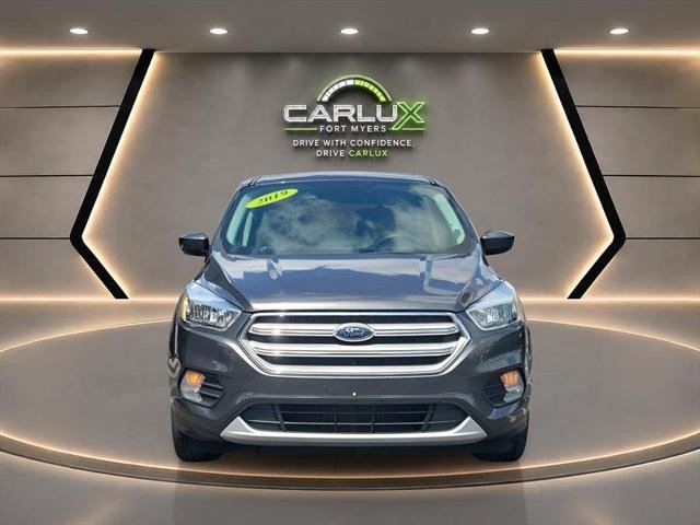 Used 2019 Ford Escape SE AWD/4WD image 2