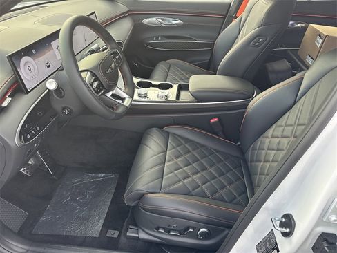 New 2026 Genesis GV70 3.5T Sport Prestige image 9