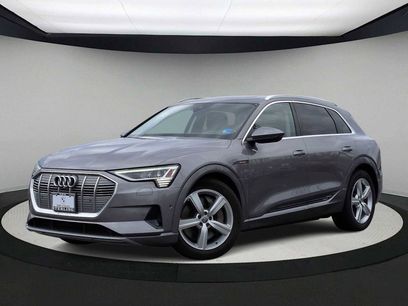 Used 2019 Audi e-tron Prestige w/ Prestige Package