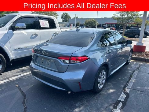 Used 2022 Toyota Corolla LE FWD image 5