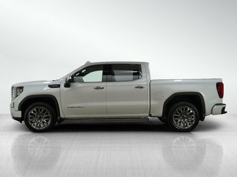 Used 2023 GMC Sierra 1500 Denali Ultimate image 3