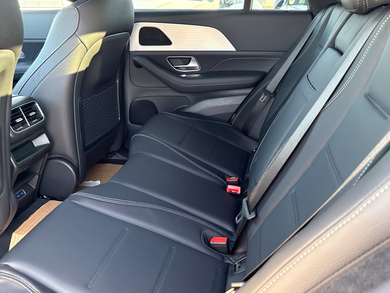 New 2027 Mercedes-Benz GLE 450 4MATIC Coupe image 28