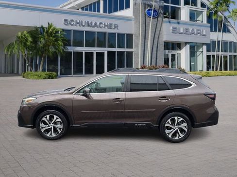 Used 2020 Subaru Outback Limited image 4