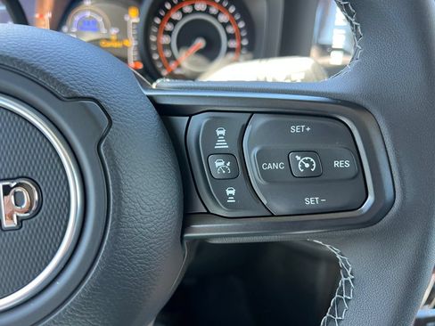 New 2026 Jeep Gladiator Sport AWD/4WD image 19