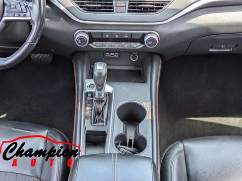 Used 2020 Nissan Altima 2.5 SR FWD image 21
