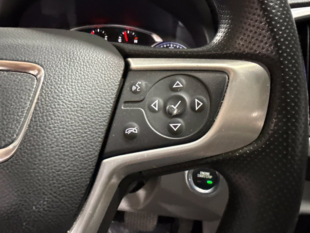 Used 2024 GMC Terrain SLE FWD image 26