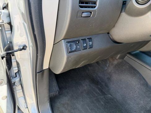 Used 2016 Nissan Frontier SV w/ SV Value Truck Package AWD/4WD image 22