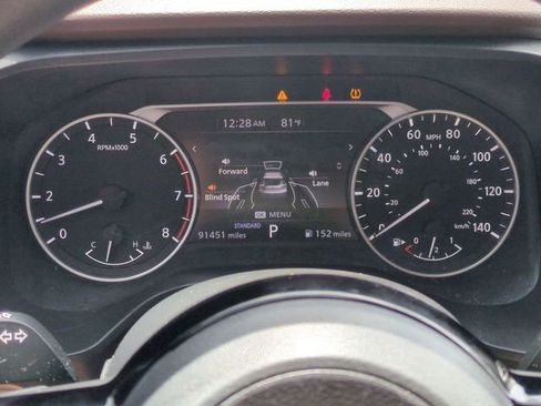 Used 2021 Nissan Rogue SV FWD image 16