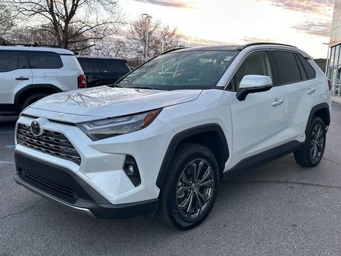 Used 2025 Toyota RAV4 Limited w/ Advanced Technology Package image 7