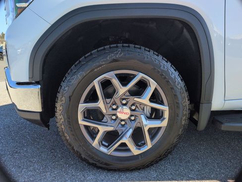 New 2026 GMC Sierra 1500 SLT w/ SLT Premium Plus Package AWD/4WD image 16