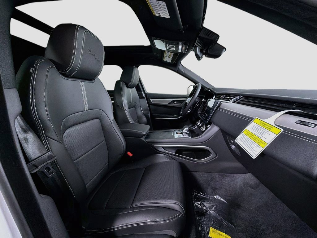 New 2026 Jaguar F-PACE R-Dynamic S AWD/4WD image 30
