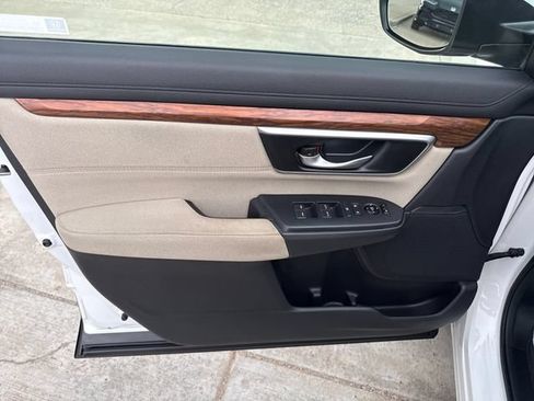 Used 2019 Honda CR-V EX image 11